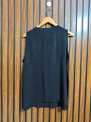 Chest 20  Lenght 27  Fabric linen Western Ladies Sleeveless Top