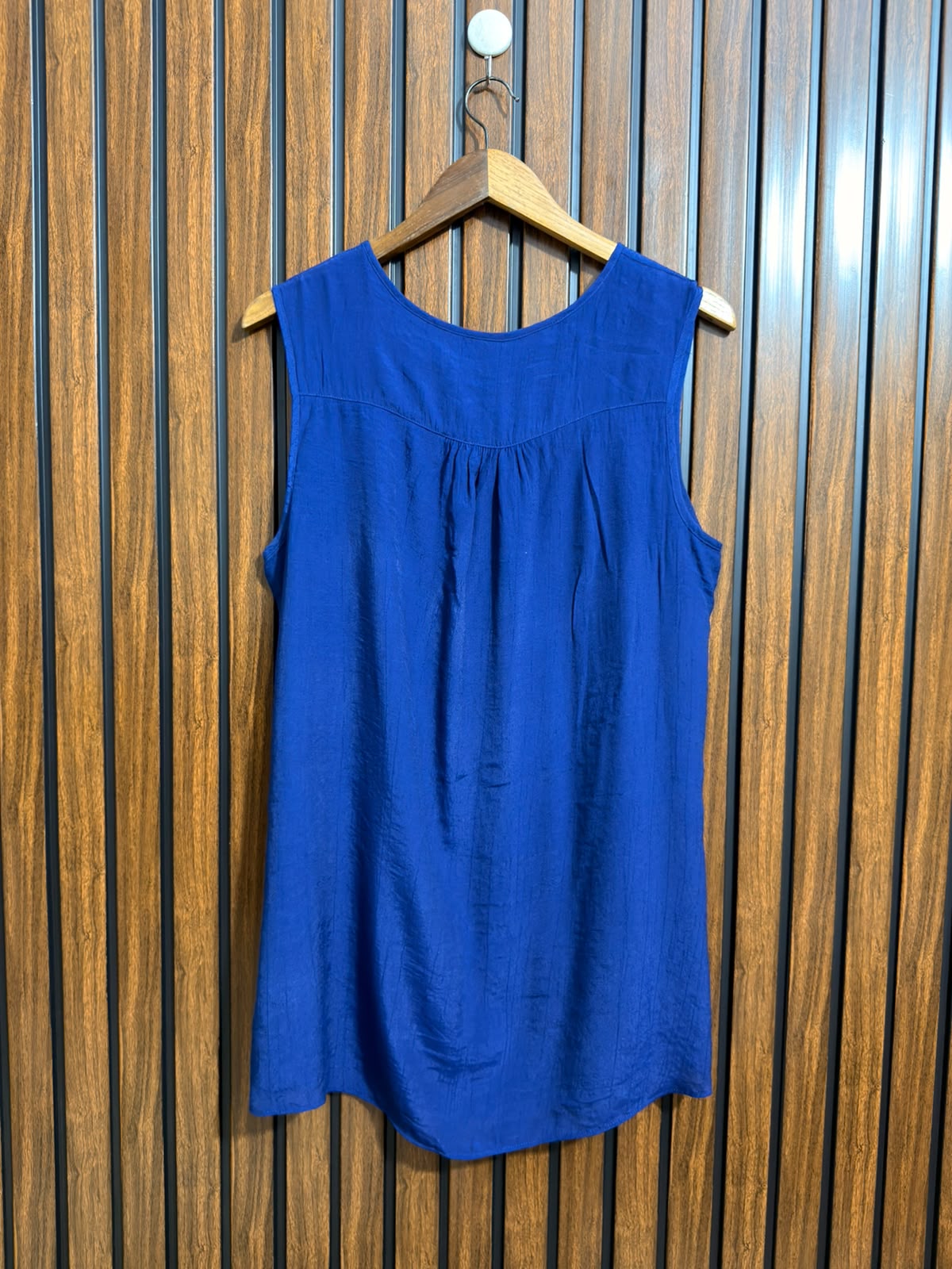 Chest 19  Lenght 28  Fabric Georgette Western Branded Womens Sleeveless Top Wear