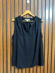 Chest 21  Lenght 28  Fabric linen Branded Ladies Sleeveless Top