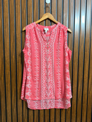 Chest 23  Lenght 28 to 32  Fabric Georgette Womens Sleeveless Top Collectio