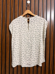 Chest 19  Lenght 25  Fabric Georgette Branded Sleeveless Top