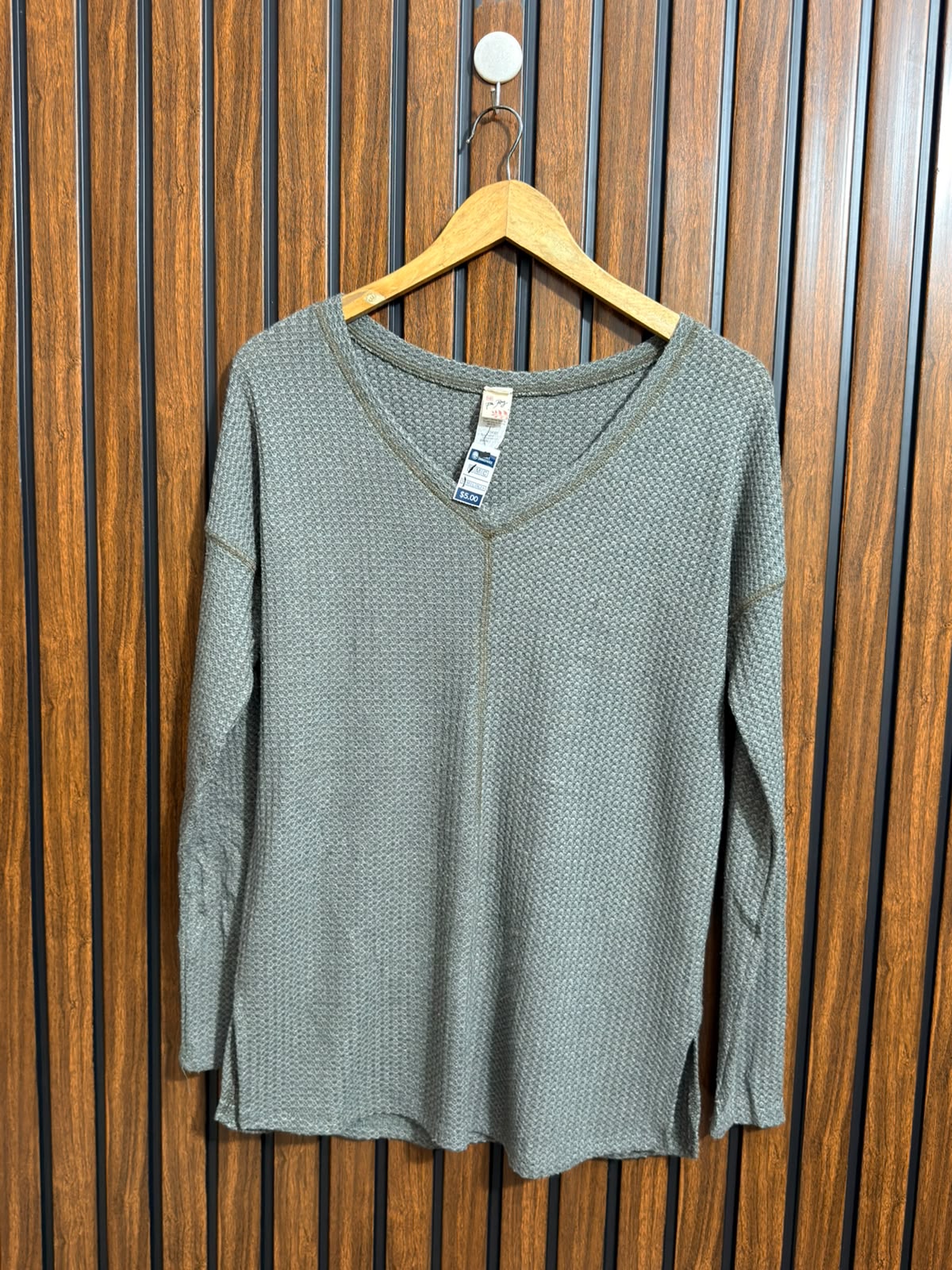 Chest 24  Lenght 28 to 30 Branded Winter Top