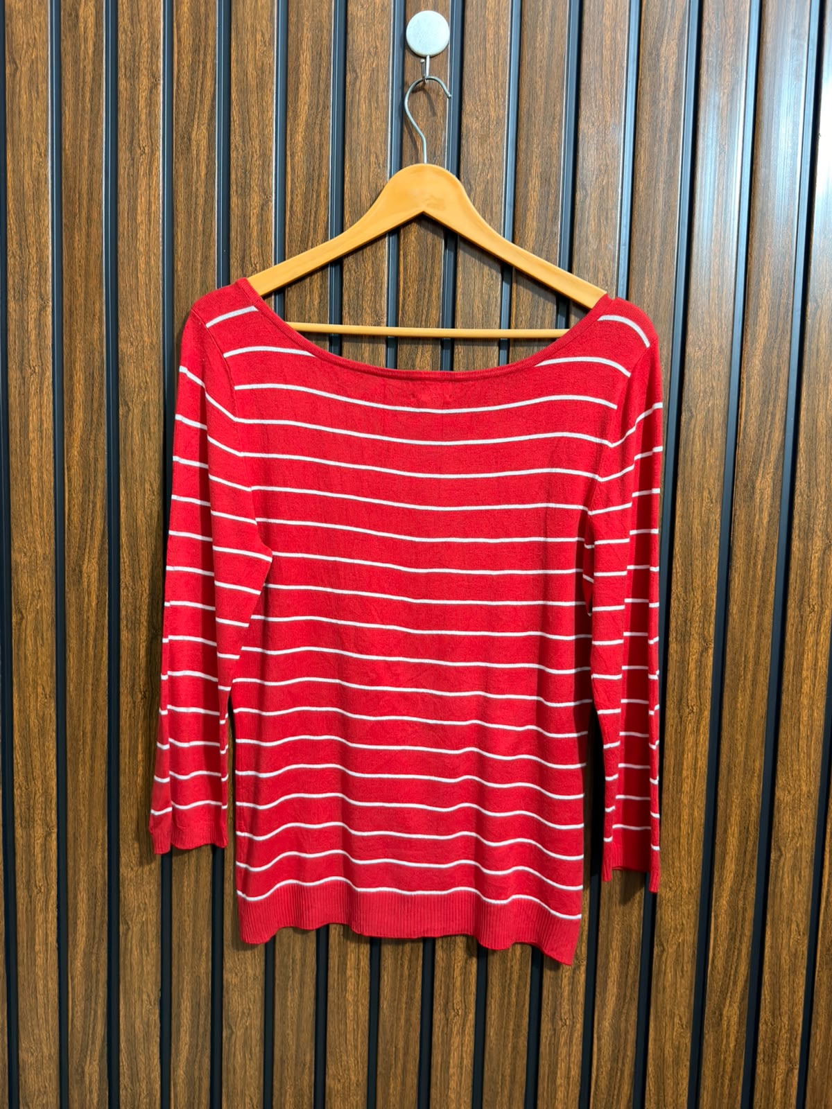 Chest 20  Length 24 Branded Womens Winter Tops