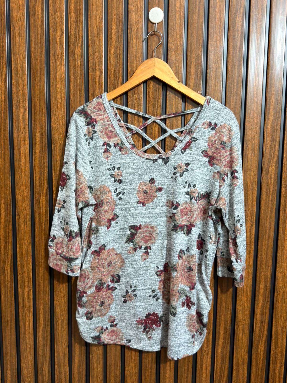 Chest 23  Lenght 27 Womens Winter Tops