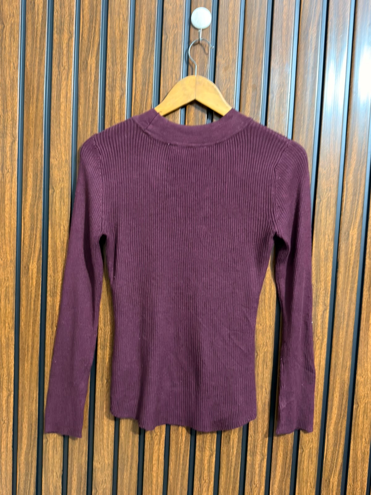 Chest 19  Lenght 23 Branded Winter Tops