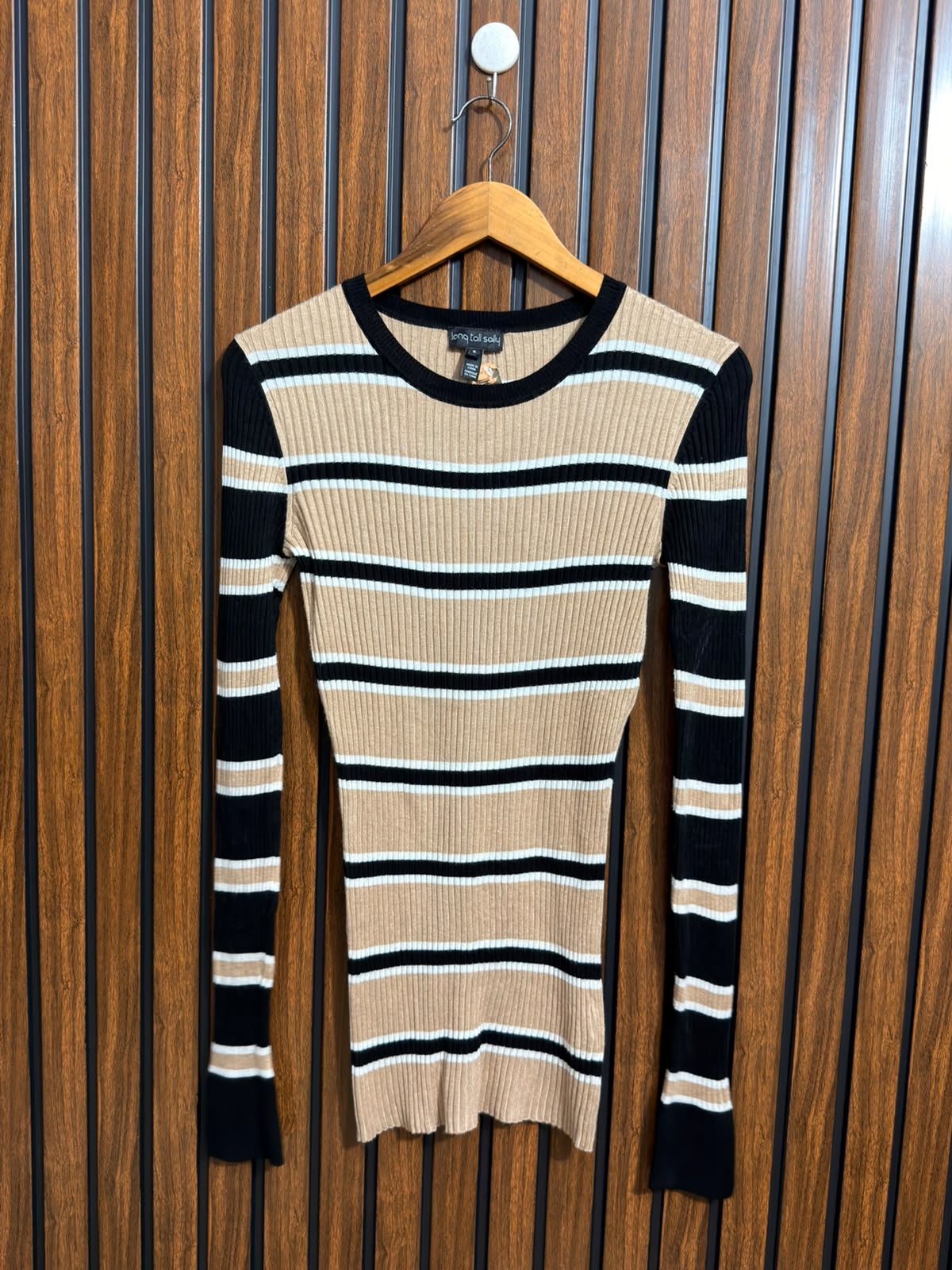 Chest 18  Length 29 Branded Winter Tops