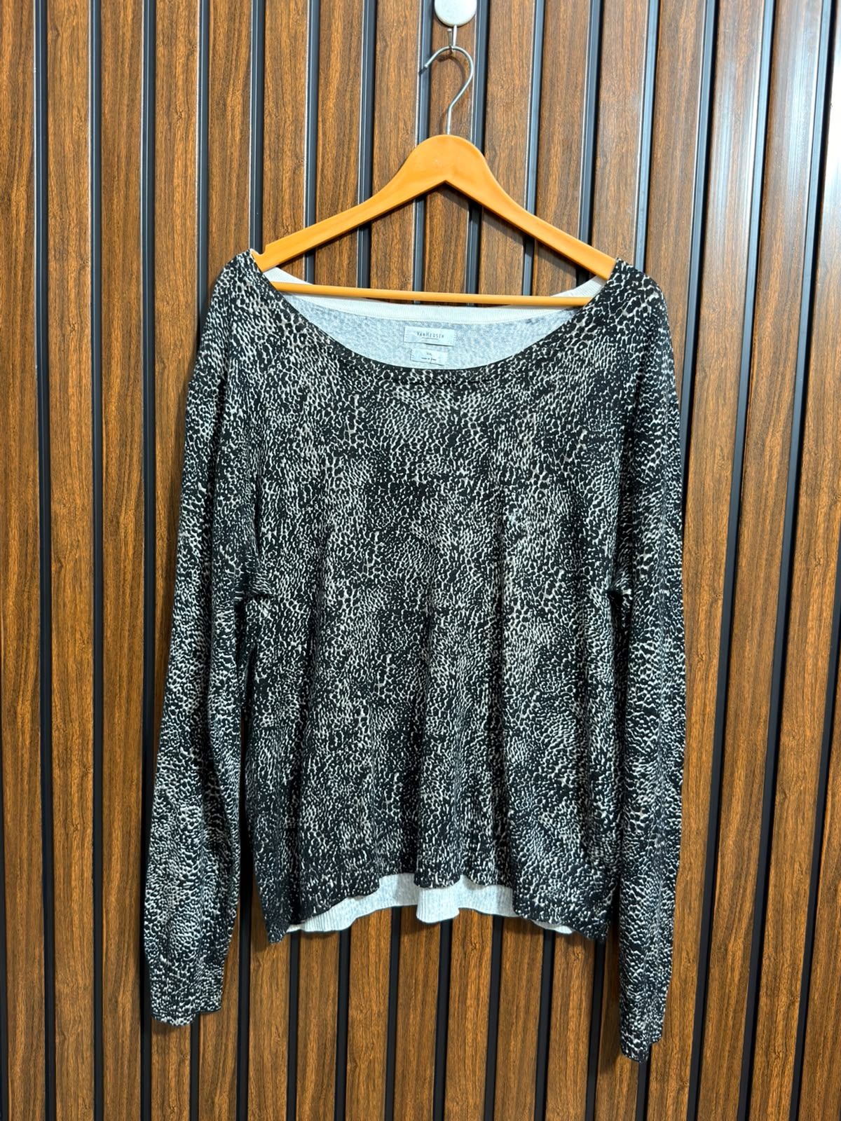 Chest XXl  Length 26 Womens Winter Top Collection