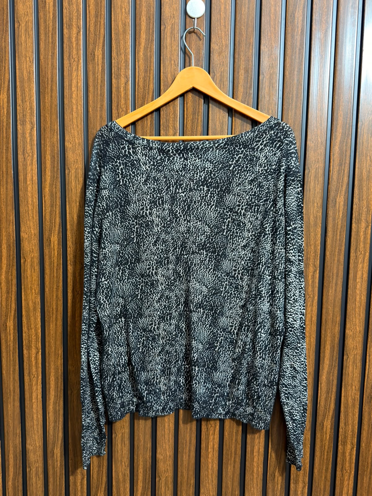 Chest XXl  Length 26 Womens Winter Top Collection