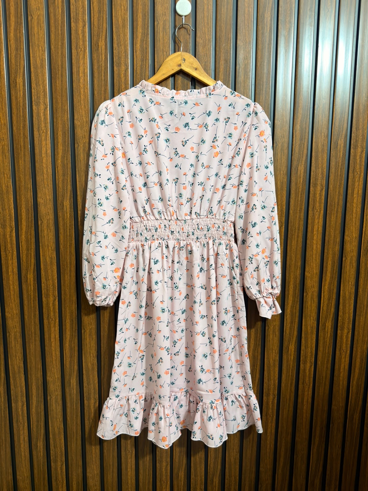 Chest 17  Lenght 38  Fabric silk Womens Long Top Series