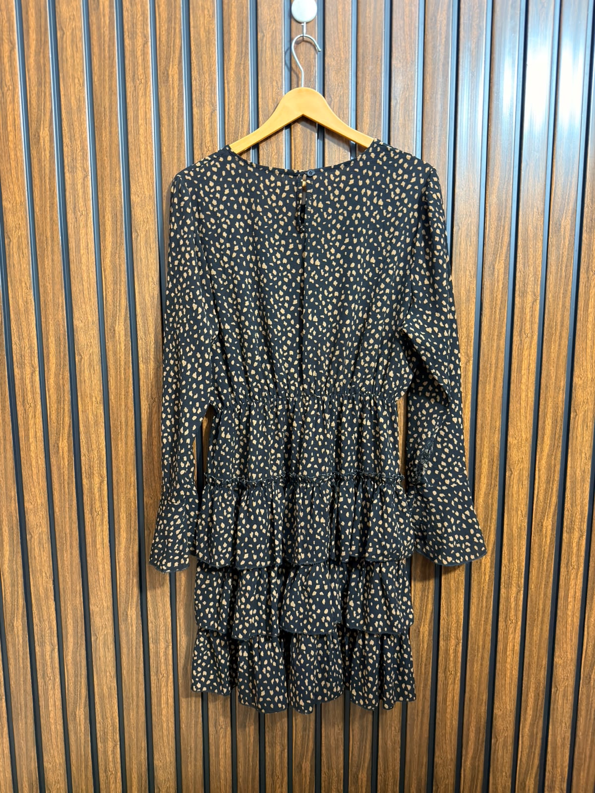 Chest 20  Lenght 35  Fabric Chiffon Womens Branded Long Top Wear