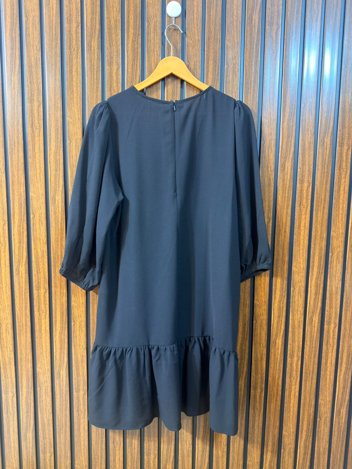 Chest 19  Length 35  Fabric chiffon Branded Womens Long Top
