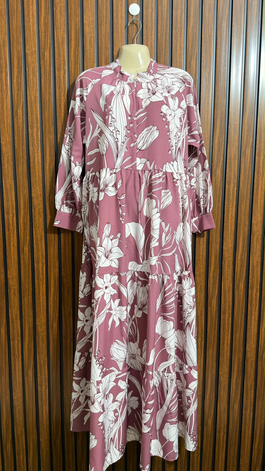 Chest 22  Lenght 57  Fabric silk Branded Womens Maxi Dress