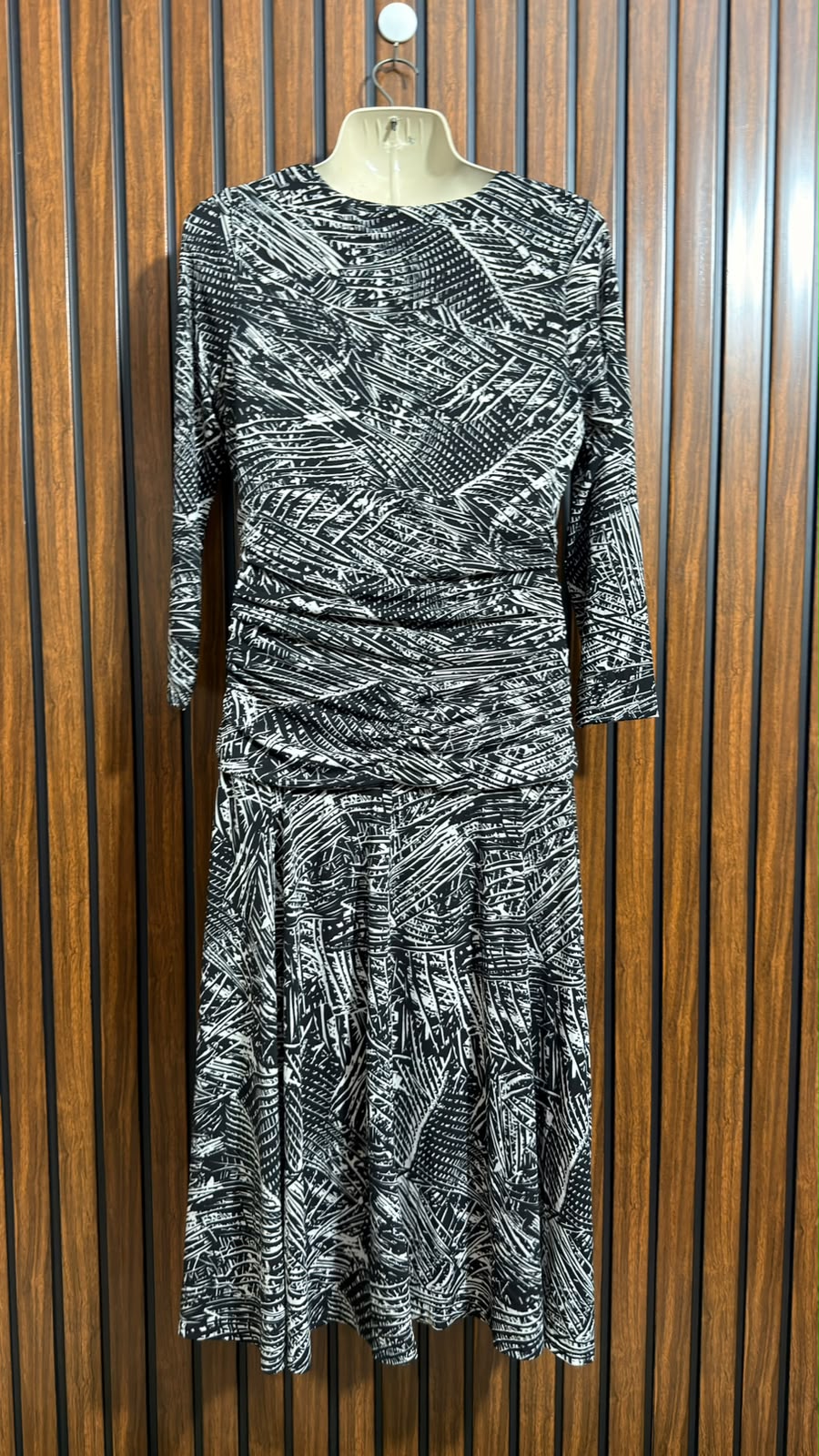 Chest 19  Lenght 46  Fabric silk jersey Western Branded Womens Long Maxi Dress
