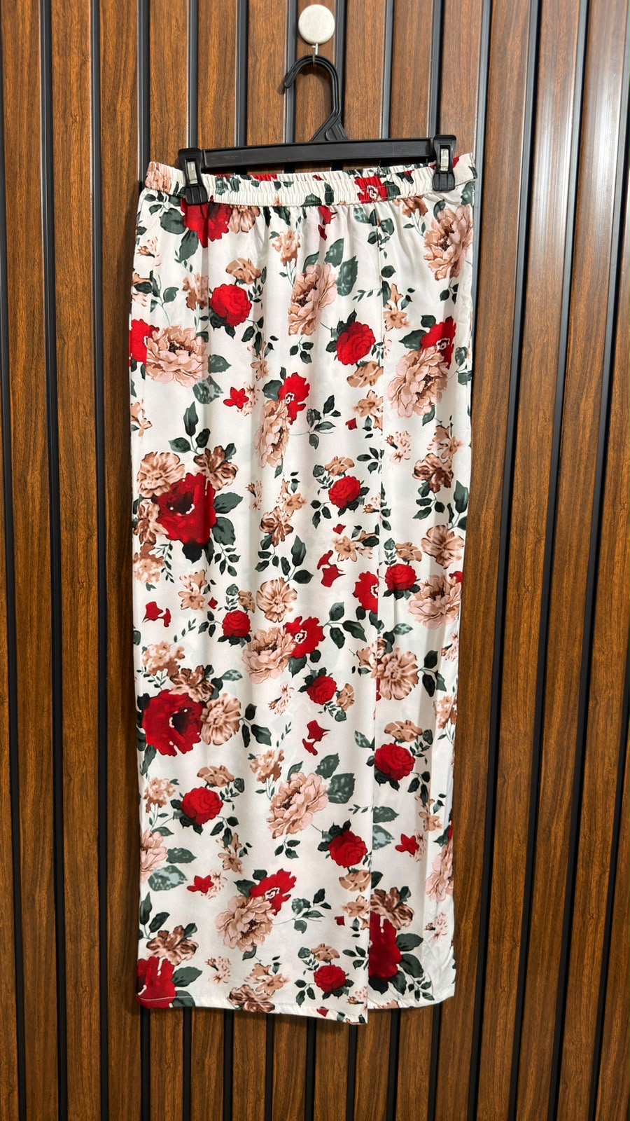 Waist 30  Lenght 38  Fabric silk Womens Western Skirt Wear