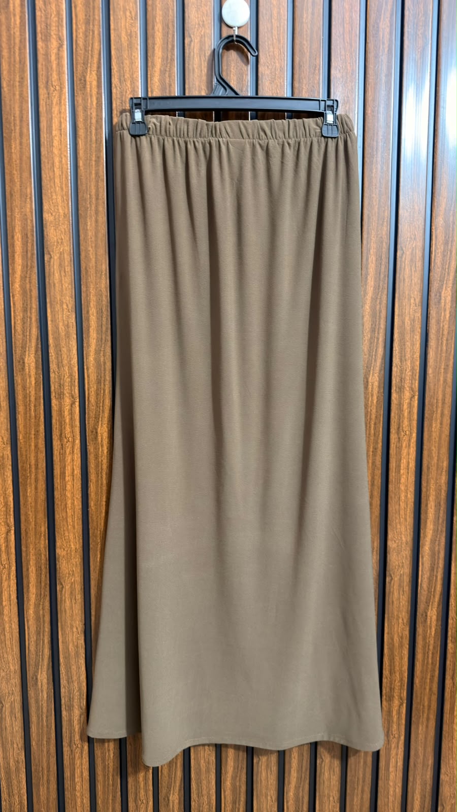 Waist 32  Lenght 48  Fabric silk jersey Branded Womens Skirt