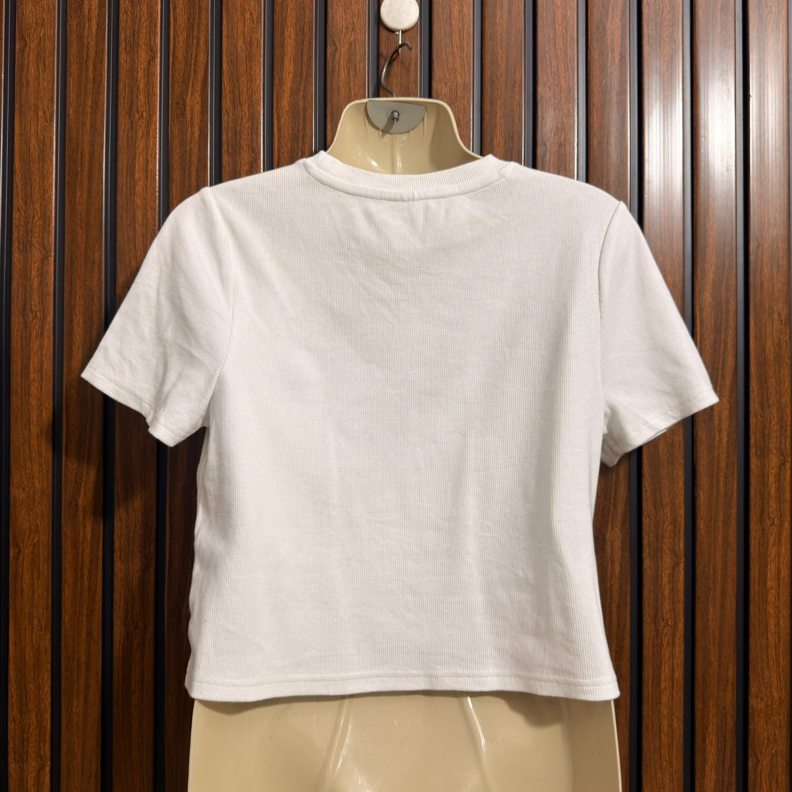 Chest 20  Lenght 18  Fabric jersey Western Branded Crop Top