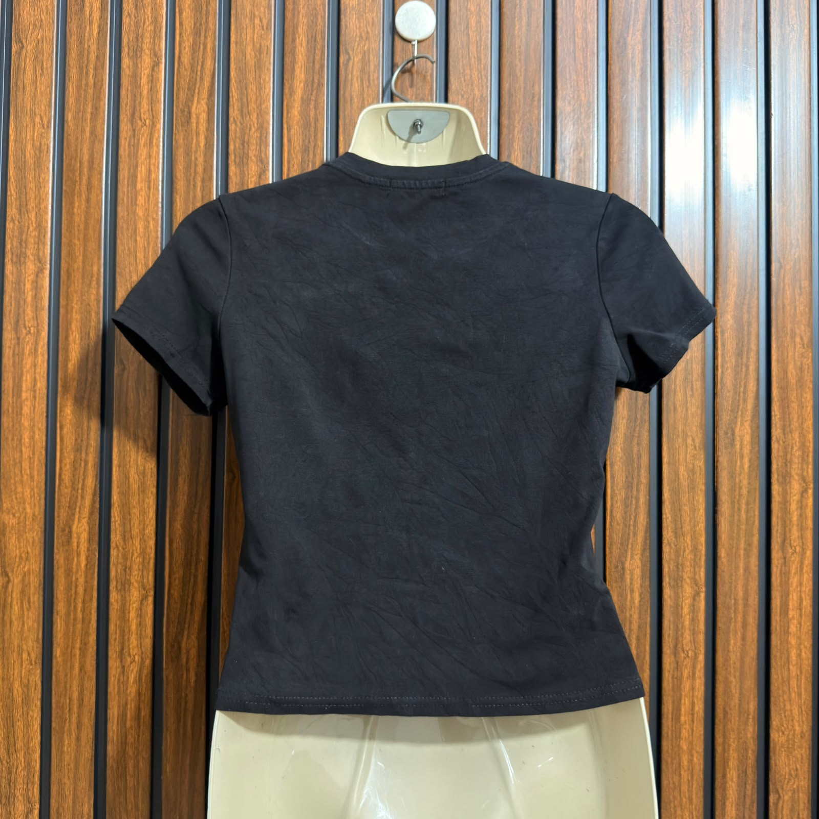 Chest 18  Lenght 17  Fabric jersey Ladies Crop Top Wear