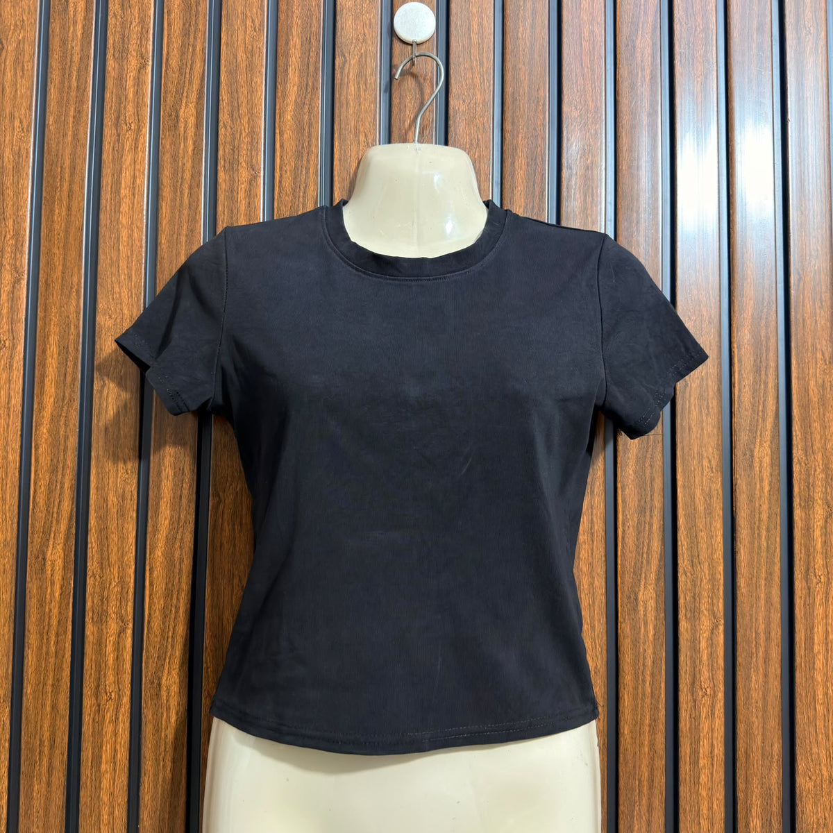 Chest 17  Lenght 17  Fabric jersey  Western Ladies Crop Tops