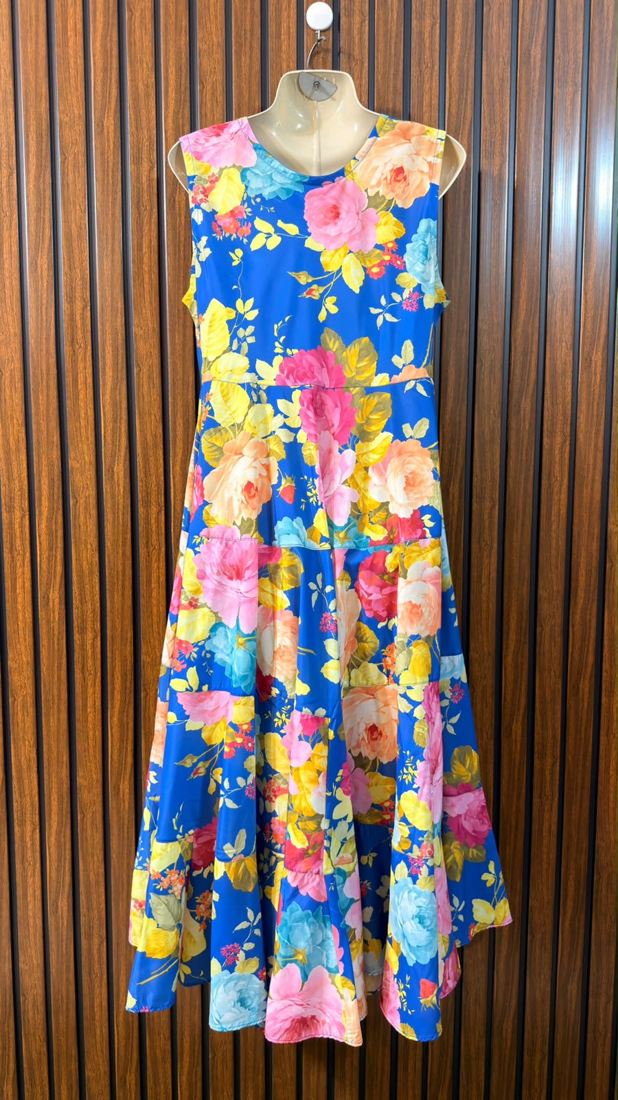 Chest 20  Lenght 47  Fabric silk Womens Long Maxi