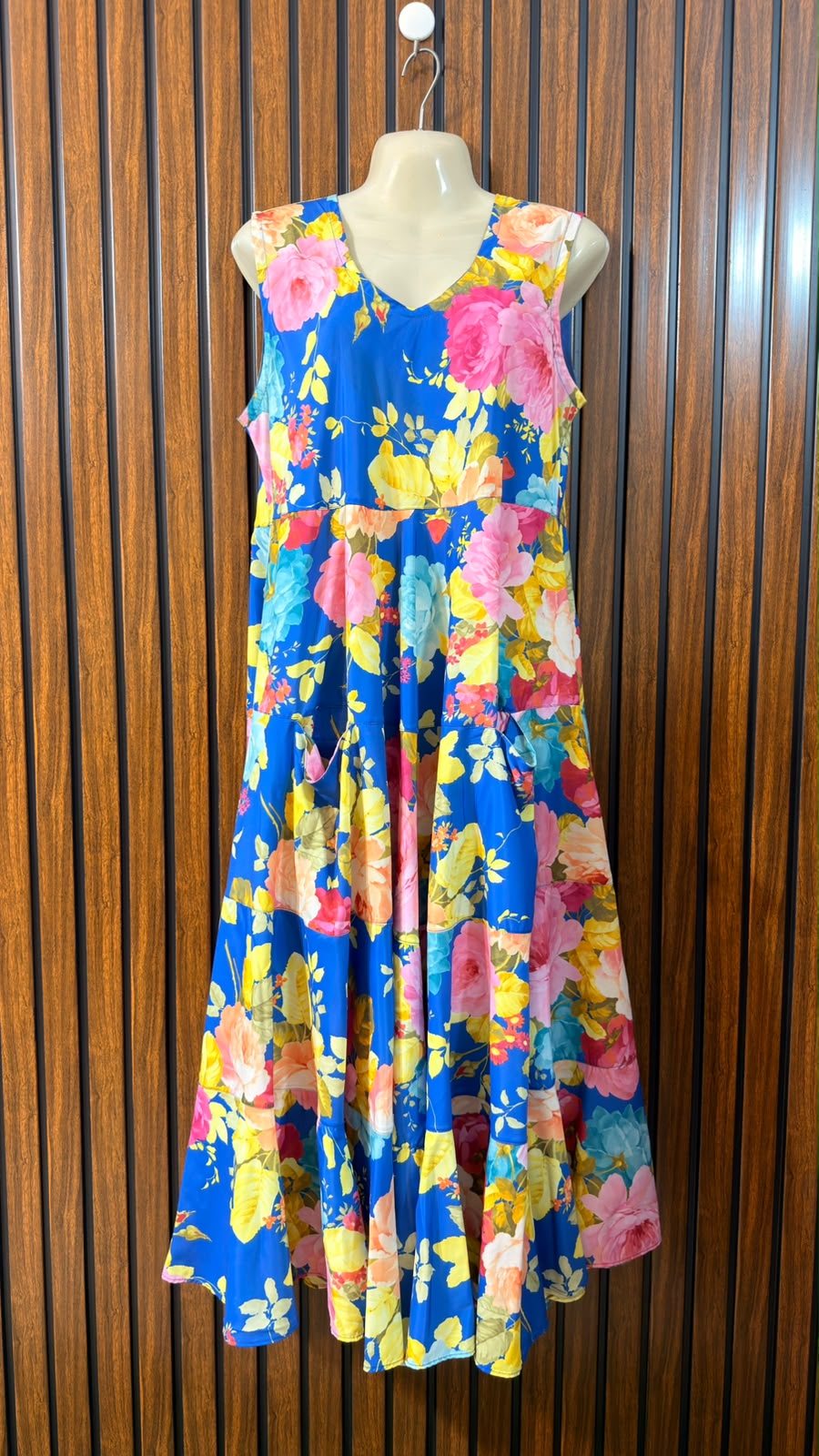 Chest 20  Lenght 47  Fabric silk Womens Long Maxi