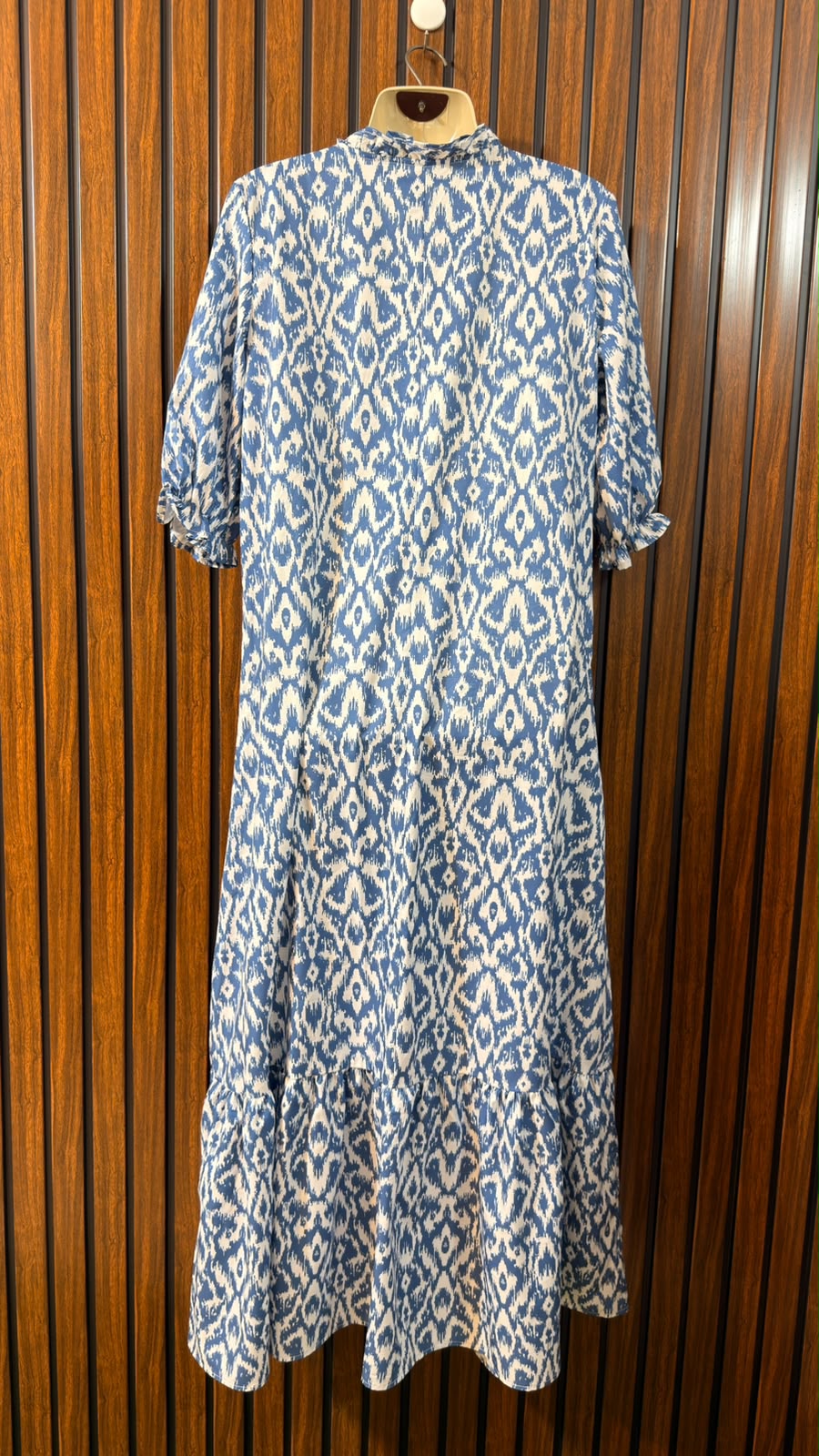 Chest 19  Lenght 54  Fabric silk Western Womens Maxi