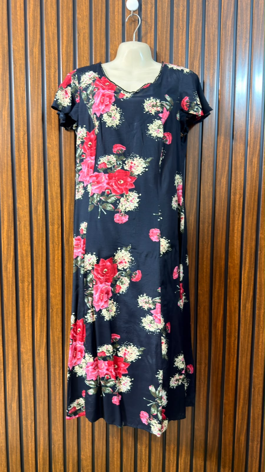 Chest 19  Lenght 46  Fabric silk Womens Maxi Dress