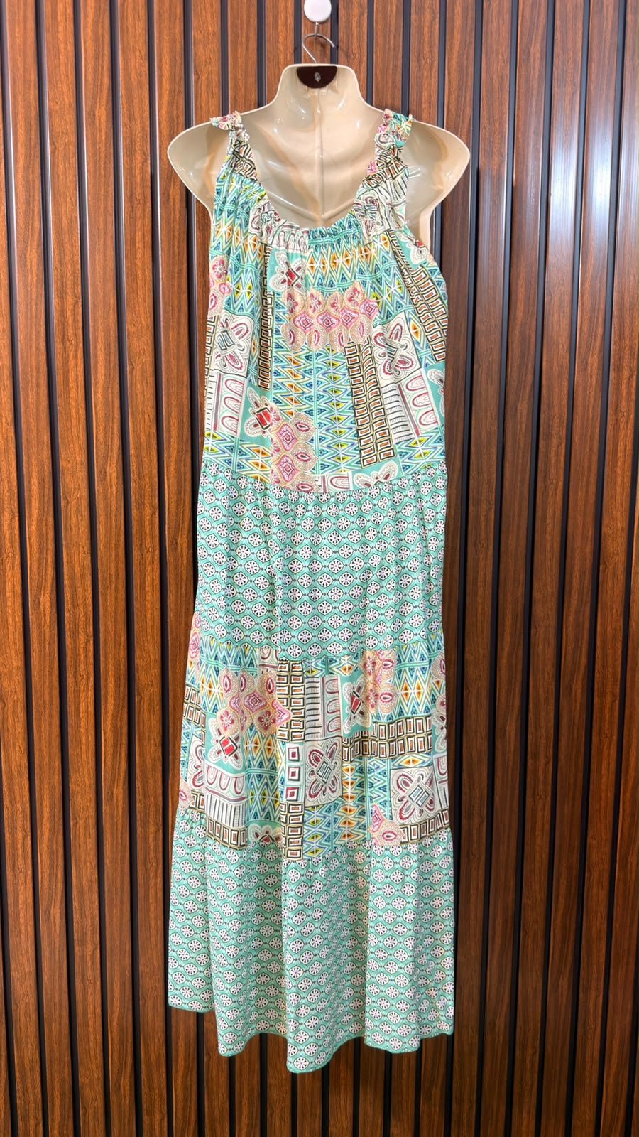 Chest 23  Lenght 47  Fabric linen Long Maxi