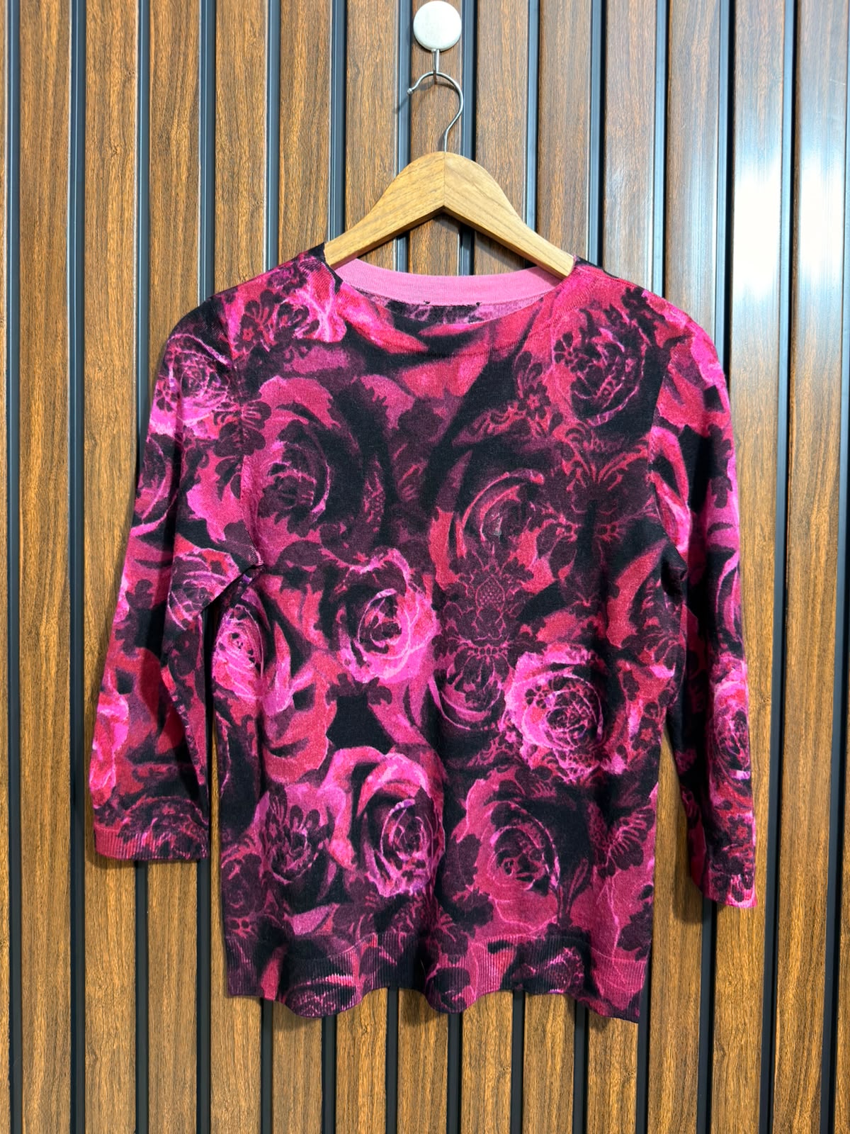 Chest 19  Length 23 Western Winter Top