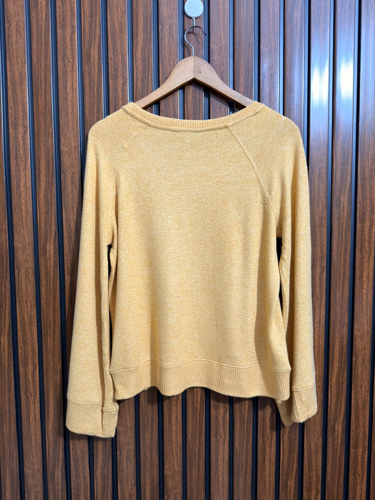 Chest 20  Length 23 Western Winter Top
