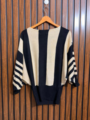 Chest Medium To Large Baggy Style  Length 26 Western Branded Winter Top
