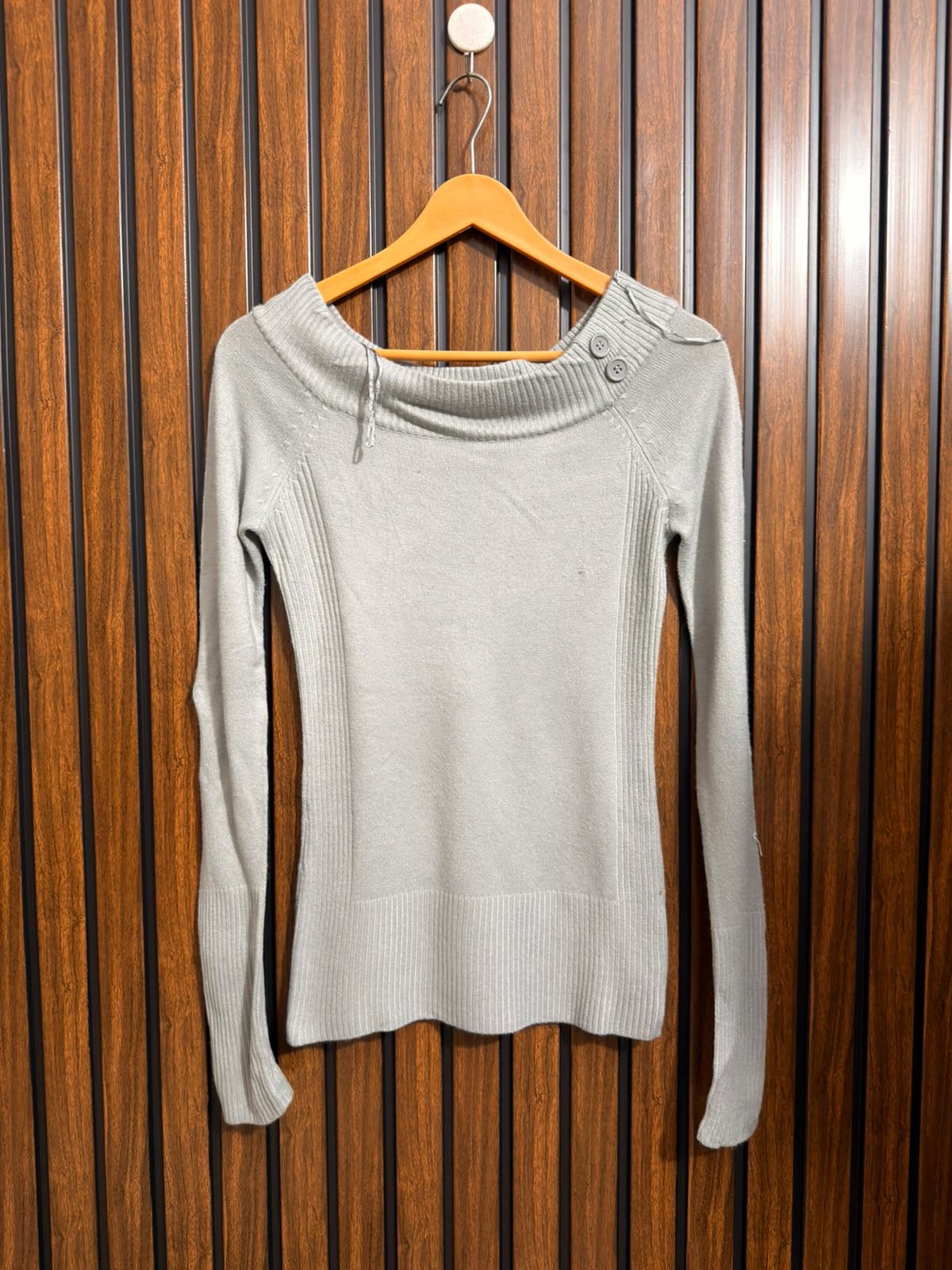 Chest 17  Length 25 Womens Winter Top