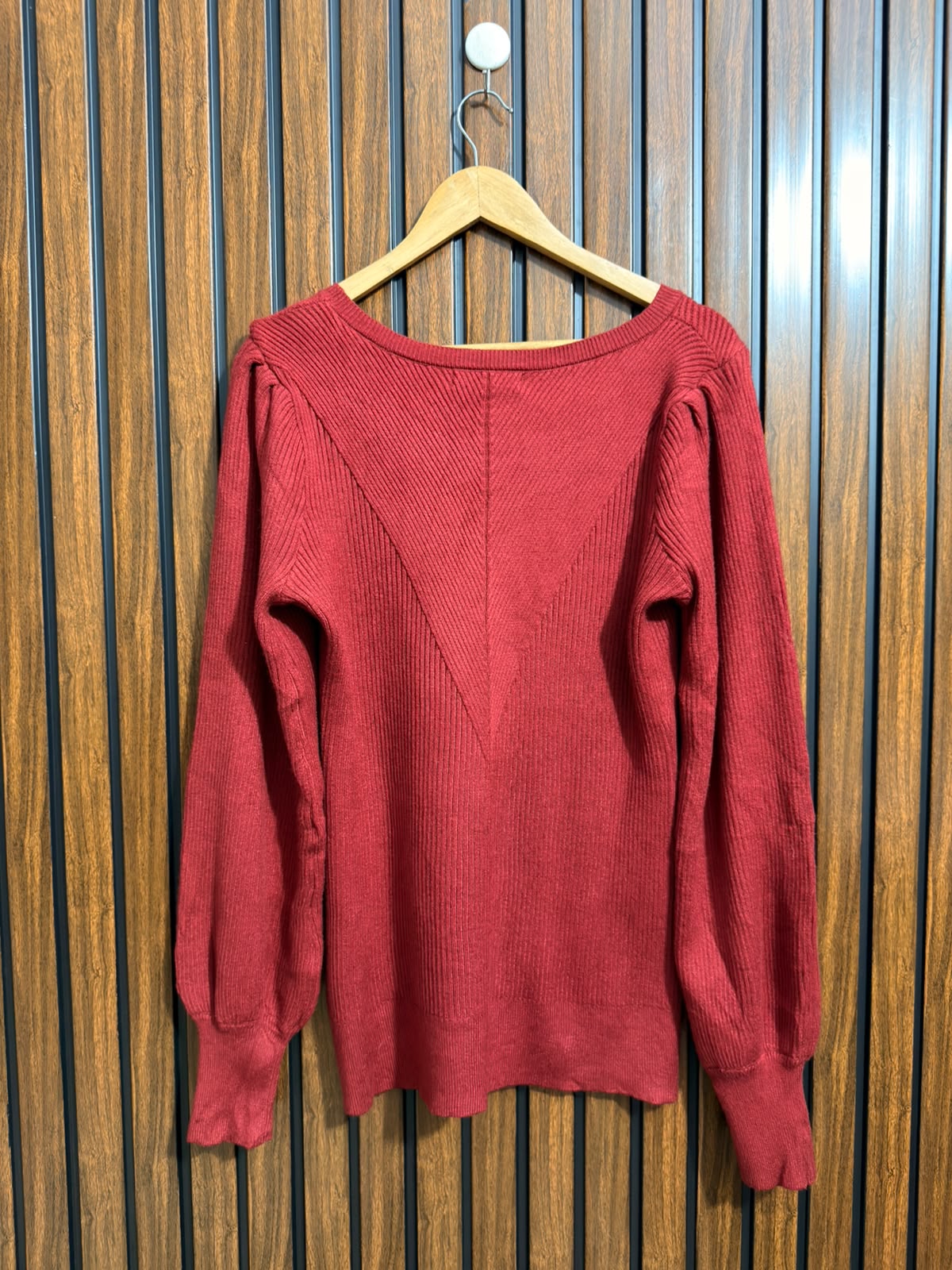 Chest 22  Length 28 Western Branded Womens Winter Top