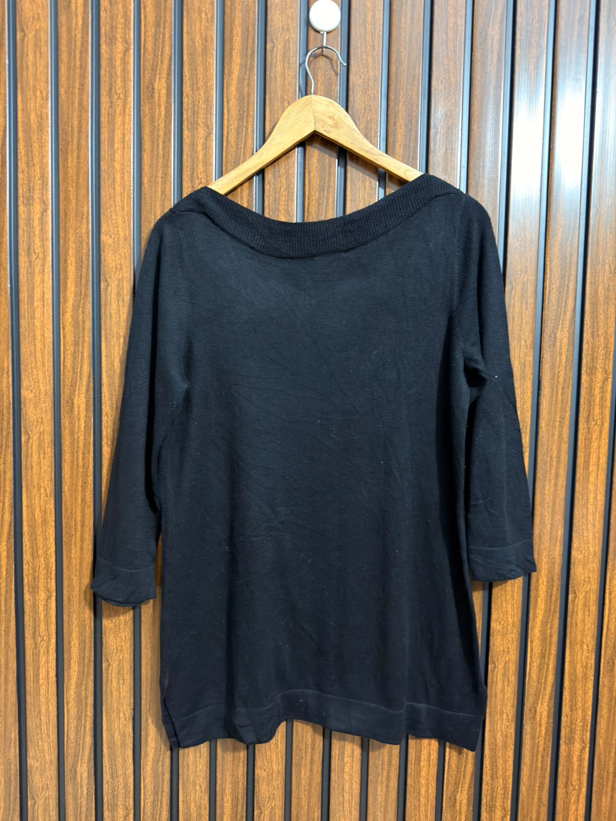 Chest 20  Length 29 Western Branded Womens Winter Top