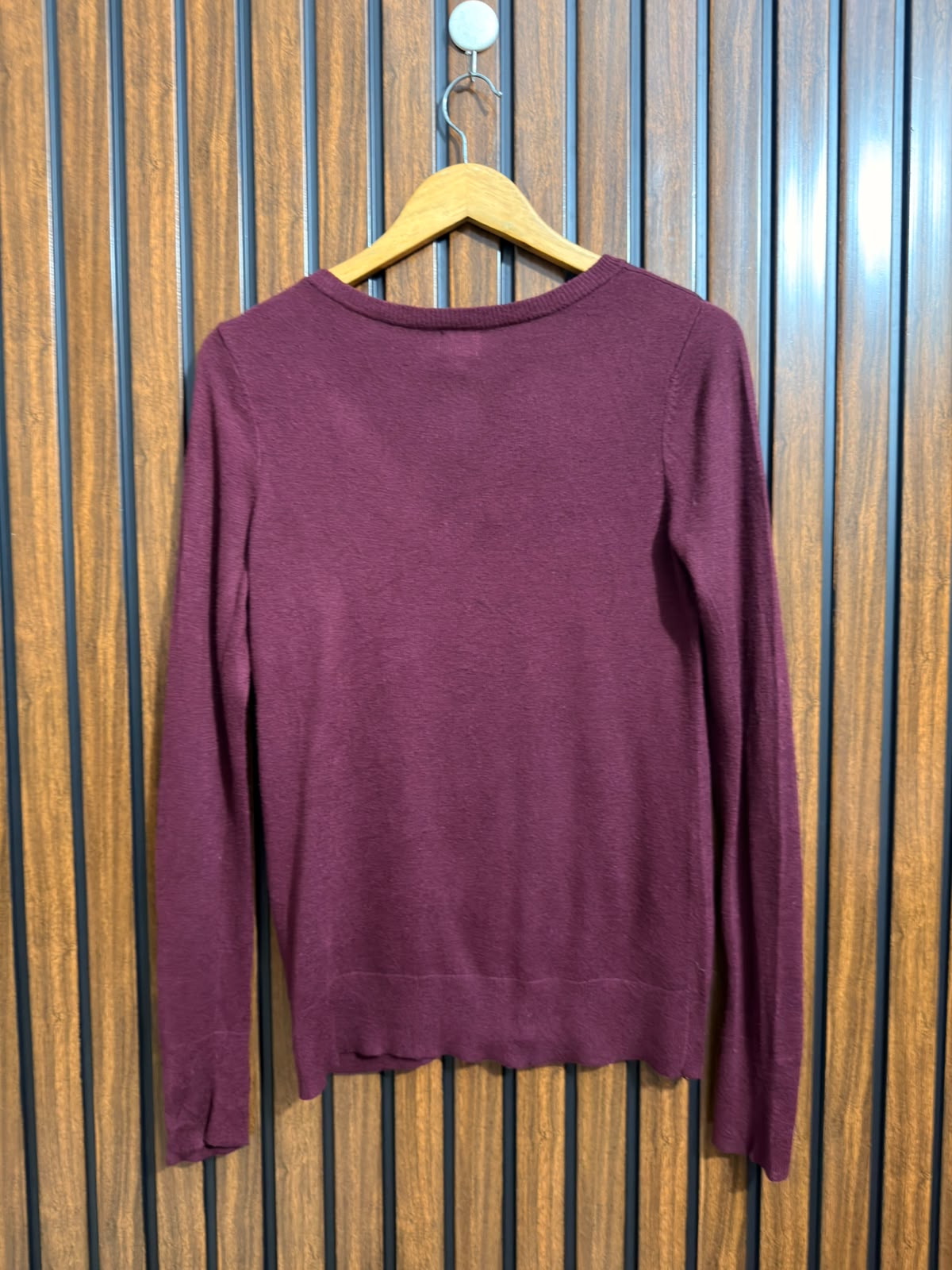 Chest 19  Length 25 Womens Winter Top