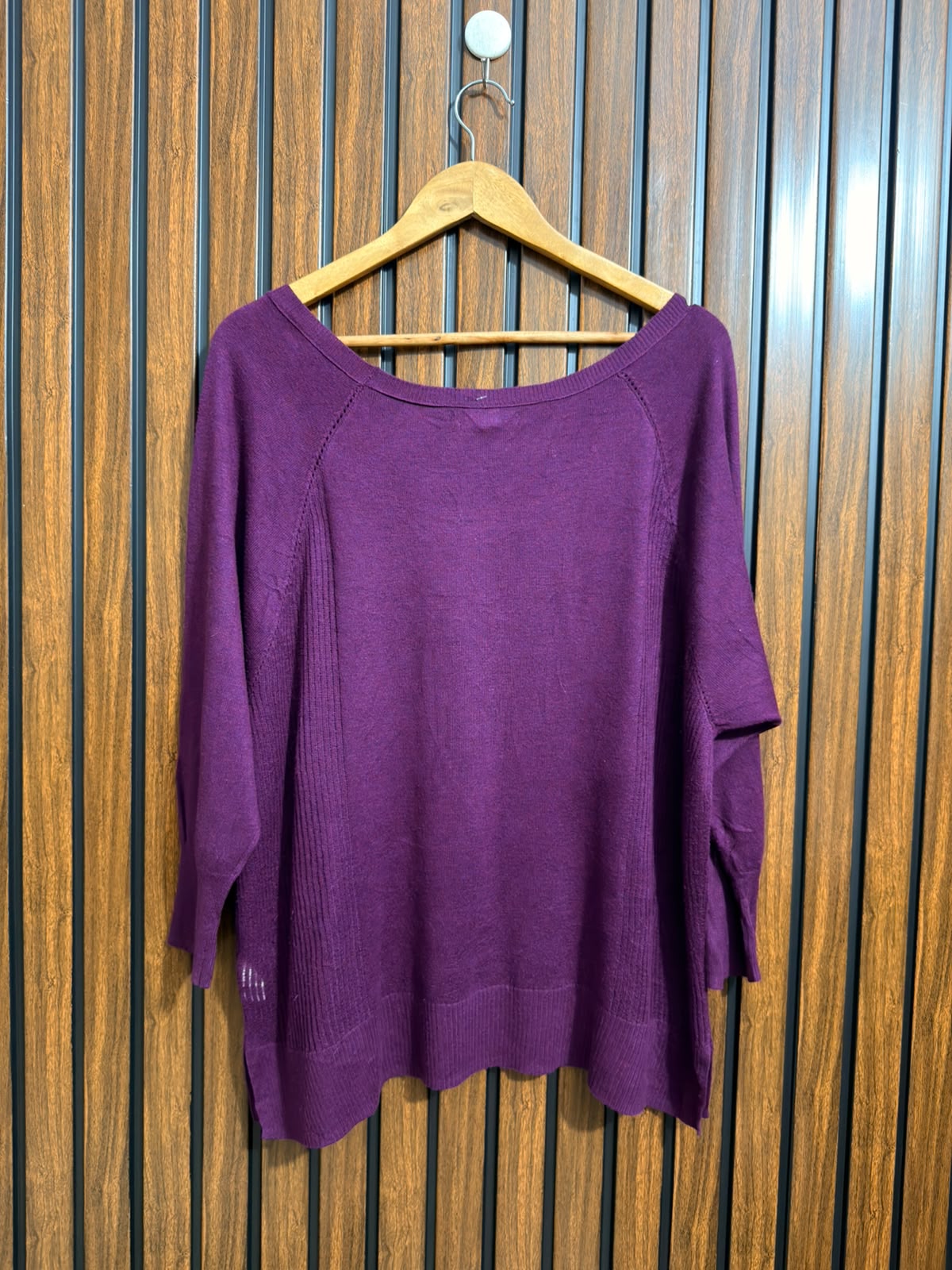 Chest 23  Length 26 Branded Womens Winter Top