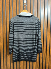 Chest 20  Length 26 Western Womens Winter Top