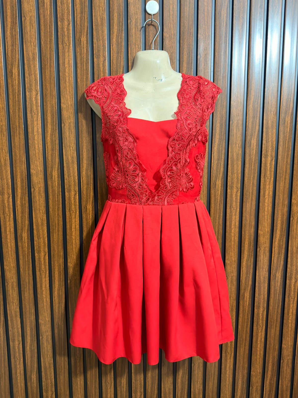 Chest 17  Lenght 32  Fabric Silk Western Womens Dress