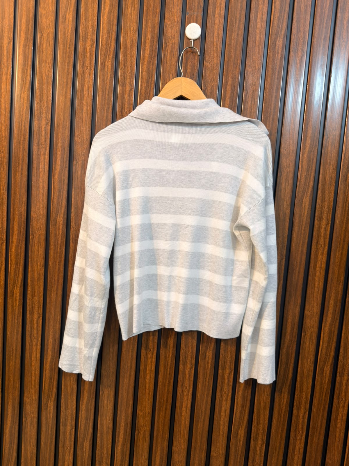Chest 23  Lenght 22 Womens Winter Sweater