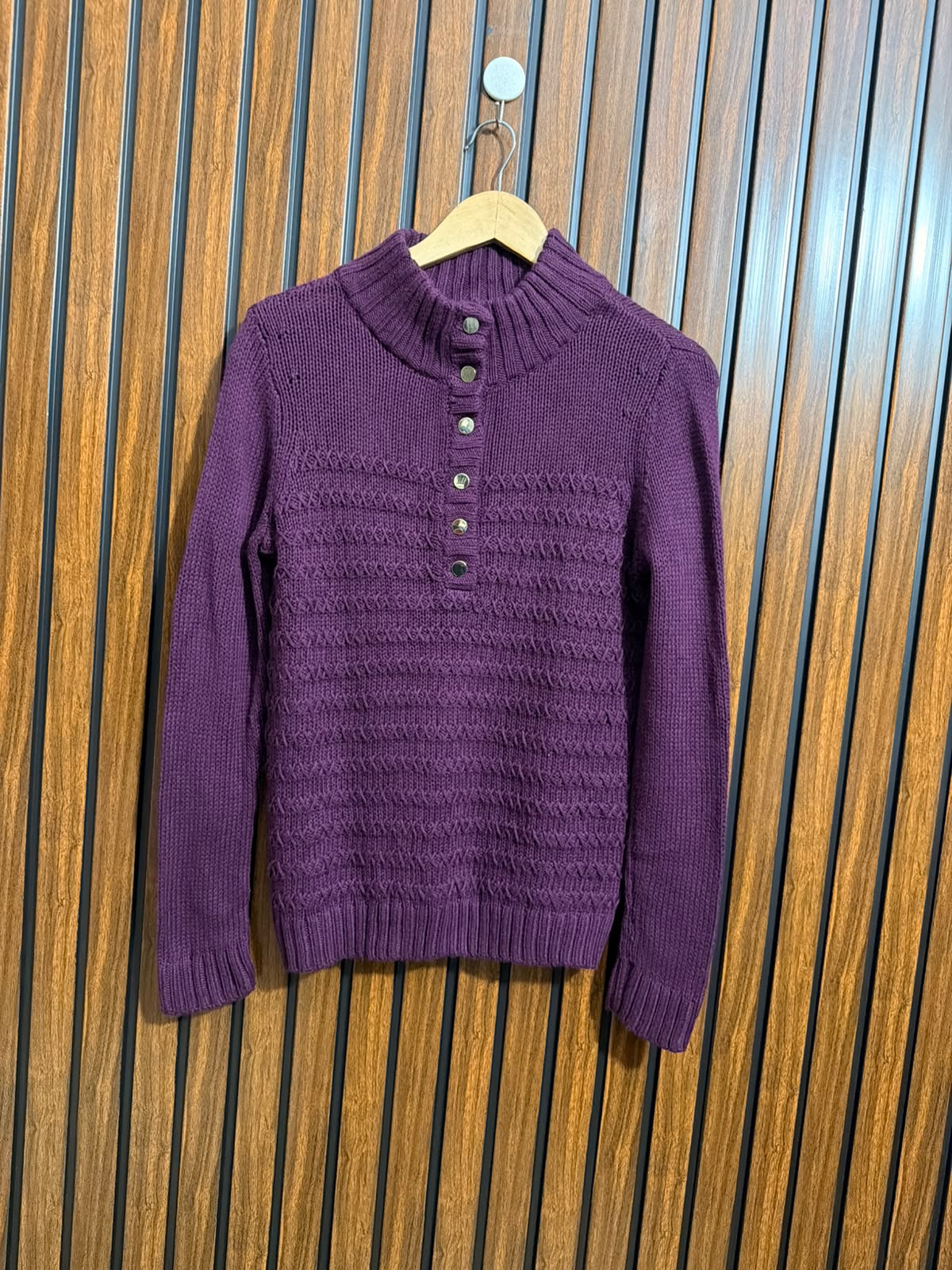 Chest 21  Lenght 26 Western Branded Womens Casual Wear