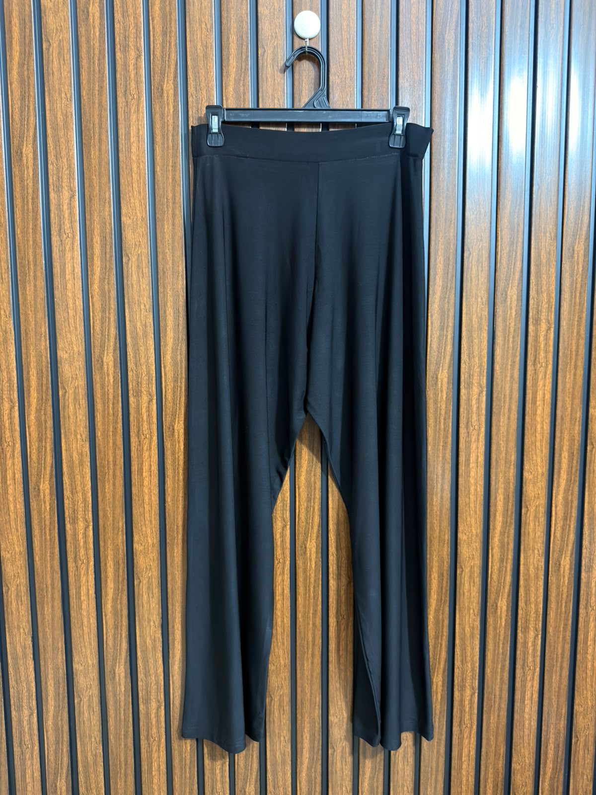 Waist 34  Length 38  Fabric Silk Jersey Western Branded Womens Trousers