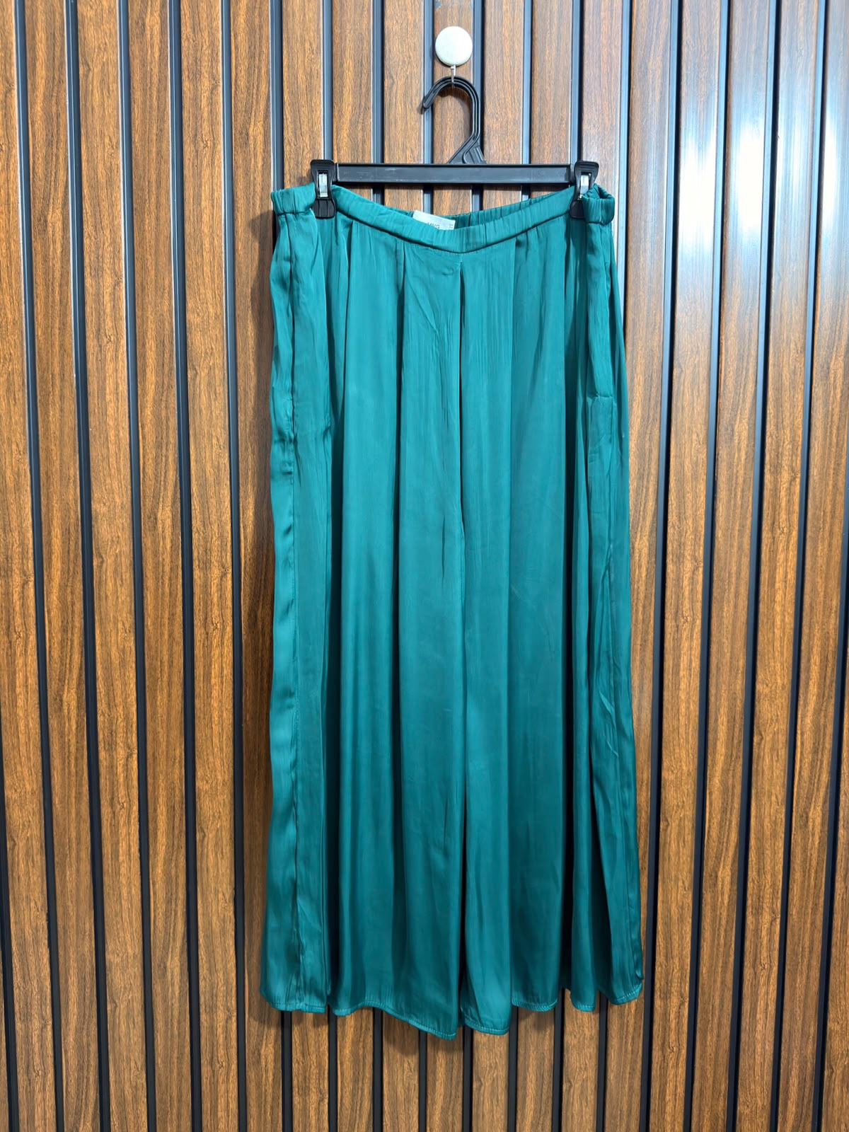 Waist 34  Length 35  Fabric Silk Western Branded Womens Trousers