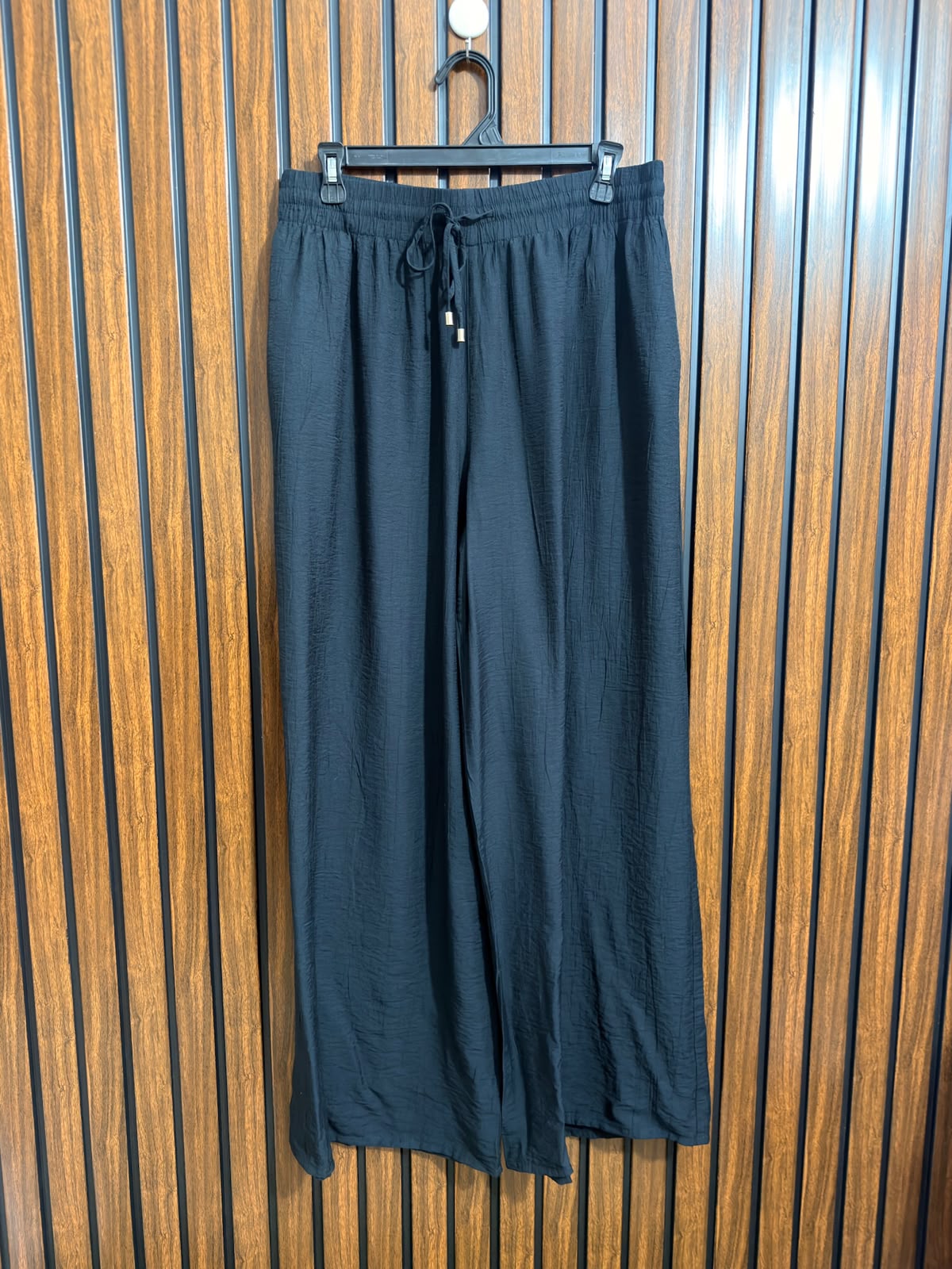 Waist 34  Length 42  Fabric Silk Western Branded Womens Trousers