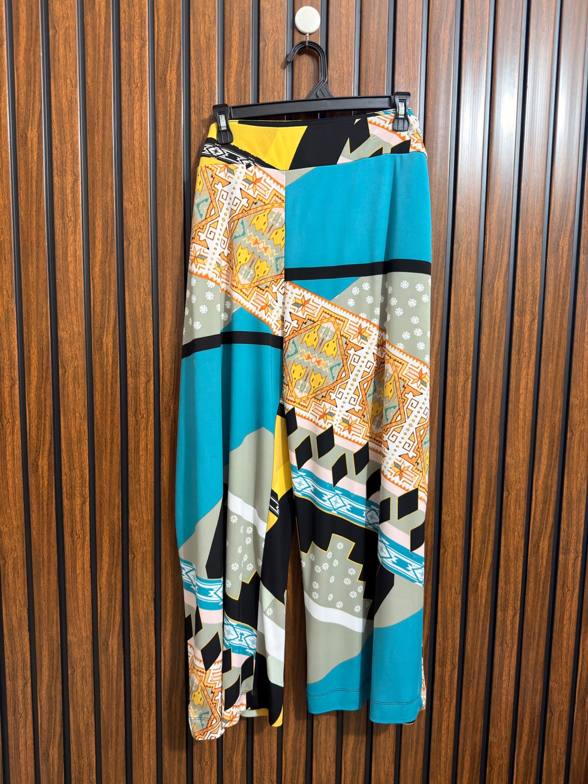 Waist 44  Length 38  Fabric Silk Jersey Western Branded Womens Trousers