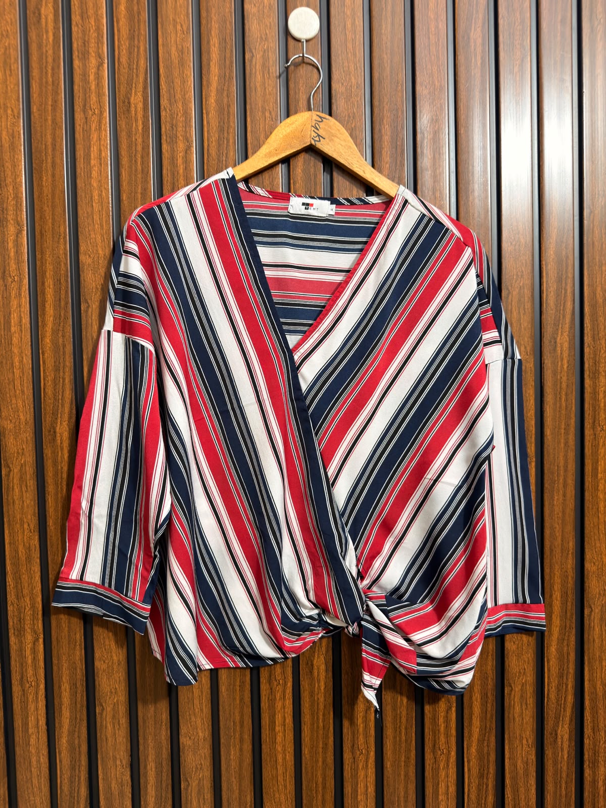 Chest 20  Length 23  Fabric Silk Western Branded Womens Tops Collection