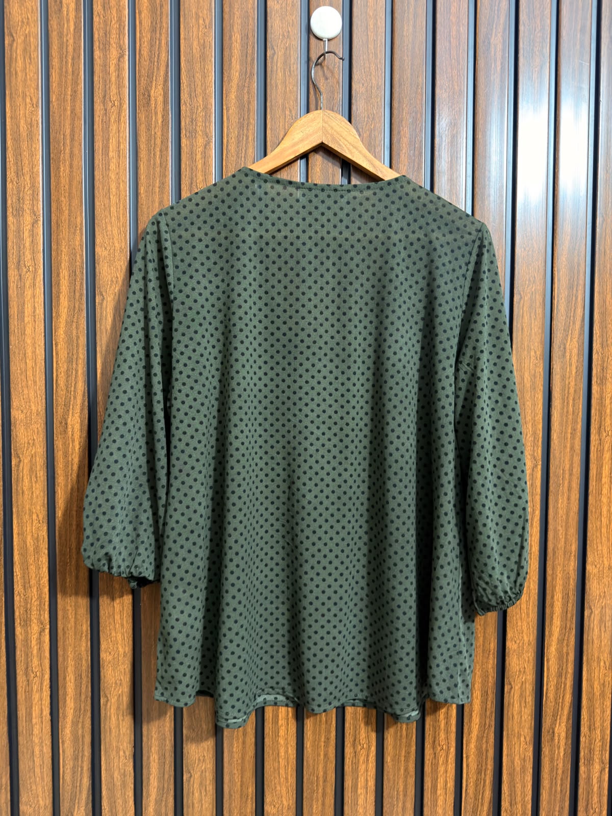 Chest 21  Length 25  Fabric Georgette Western Branded Womens Top