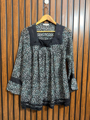 Chest 18  Length 27  Fabric Chiffon Western Branded Womens Top