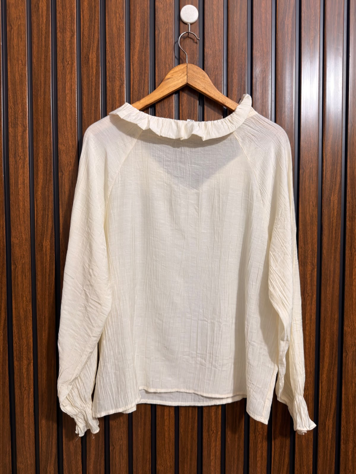 Chest 20  Length 24  Fabric Silk Western Branded Womens Top