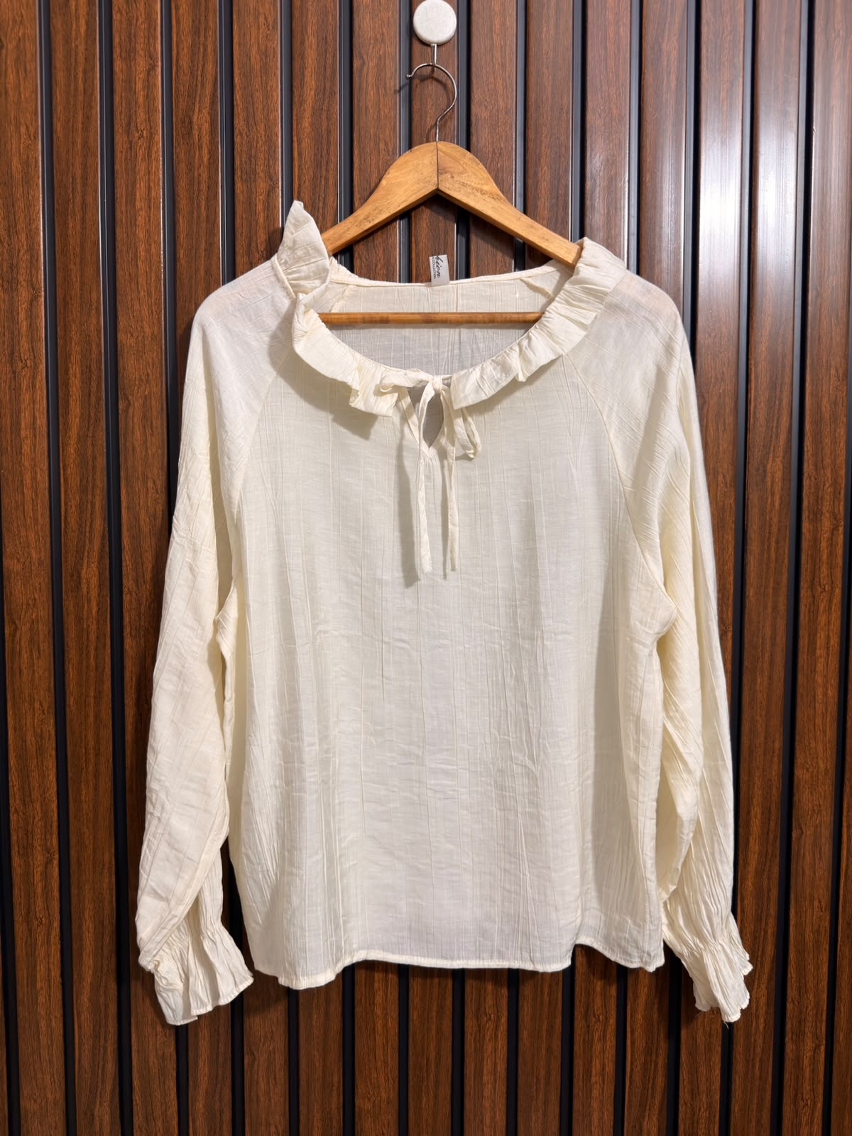 Chest 20  Length 24  Fabric Silk Western Branded Womens Top
