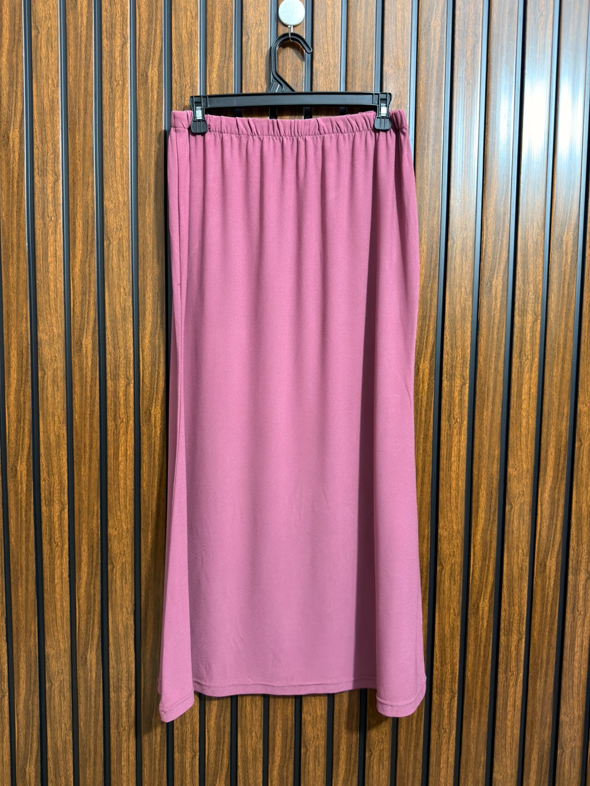 Waist 32  Lenght 36  Fabric silk jersey Western Branded Skirt