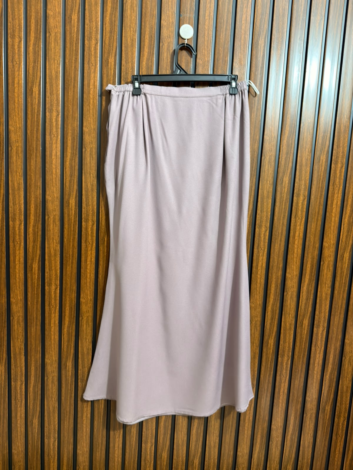 Waist 32  Lenght 39  Fabric rayon Skirt for Ladies